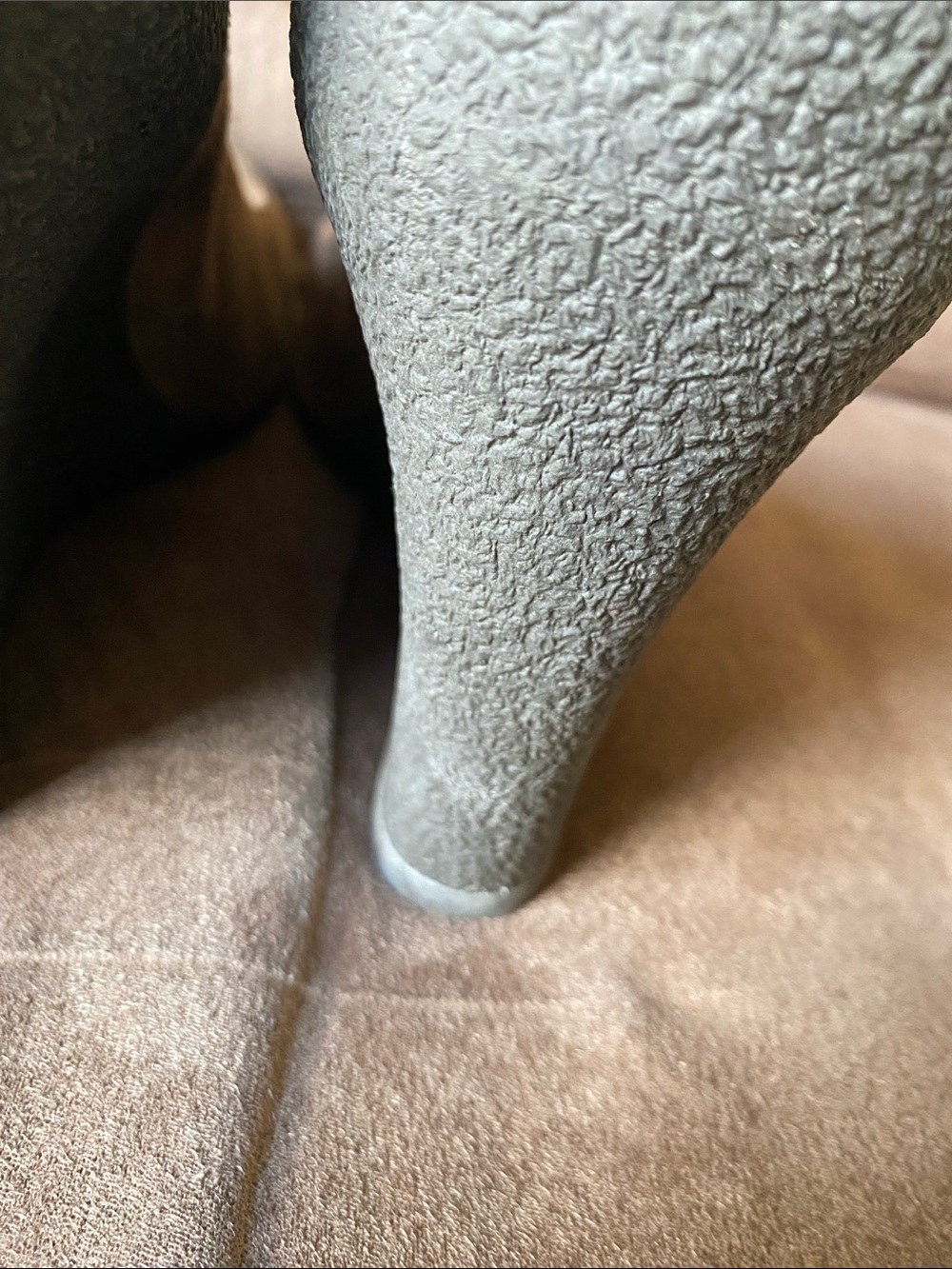 MICHAEL KORS Brown Suede Rounded-Toe Heel Pump - Picture 5 of 8